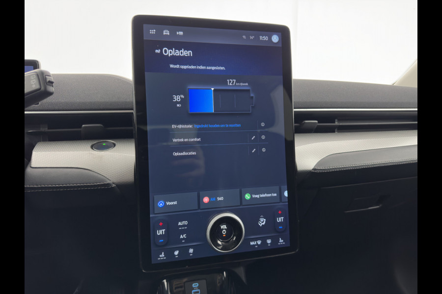 Ford Mustang Mach-E RWD 75 kWh [3-Fase ] {SOH-90%} (INCL-BTW) Aut.*LUXURY-LEATHER | FULL-LED | DAB | DIGI-COCKPIT | KEYLESS | NAVI-FULLMAP | CARPLAY | HEATED-COMFORTSEATS | CAMERA | ADAPTIVE-CRUISE | 18'' ALU*