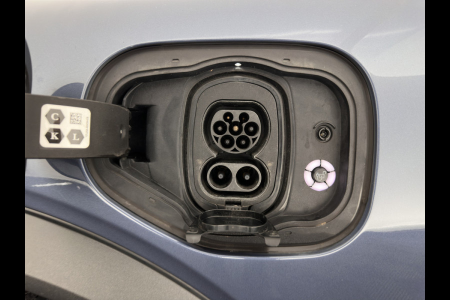 Ford Mustang Mach-E RWD 75 kWh [3-Fase ] {SOH-90%} (INCL-BTW) Aut.*LUXURY-LEATHER | FULL-LED | DAB | DIGI-COCKPIT | KEYLESS | NAVI-FULLMAP | CARPLAY | HEATED-COMFORTSEATS | CAMERA | ADAPTIVE-CRUISE | 18'' ALU*