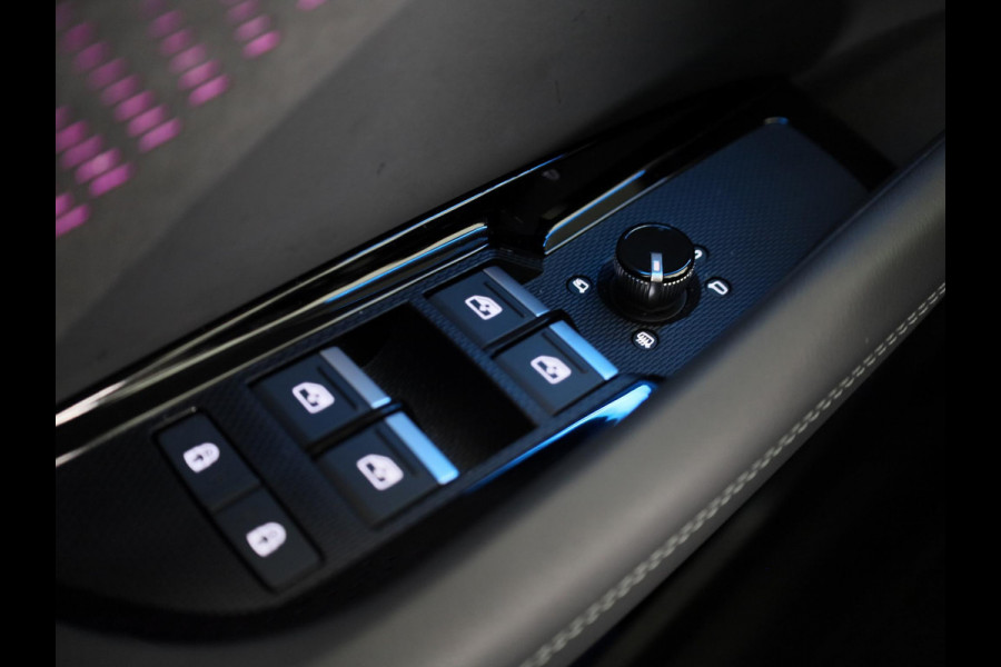 Audi Q3 1.5 200kW e-hybrid S edition 272pk | Techniekpakket plus | Privacy glas | Twin leder bekleding | Laadconcept compact |