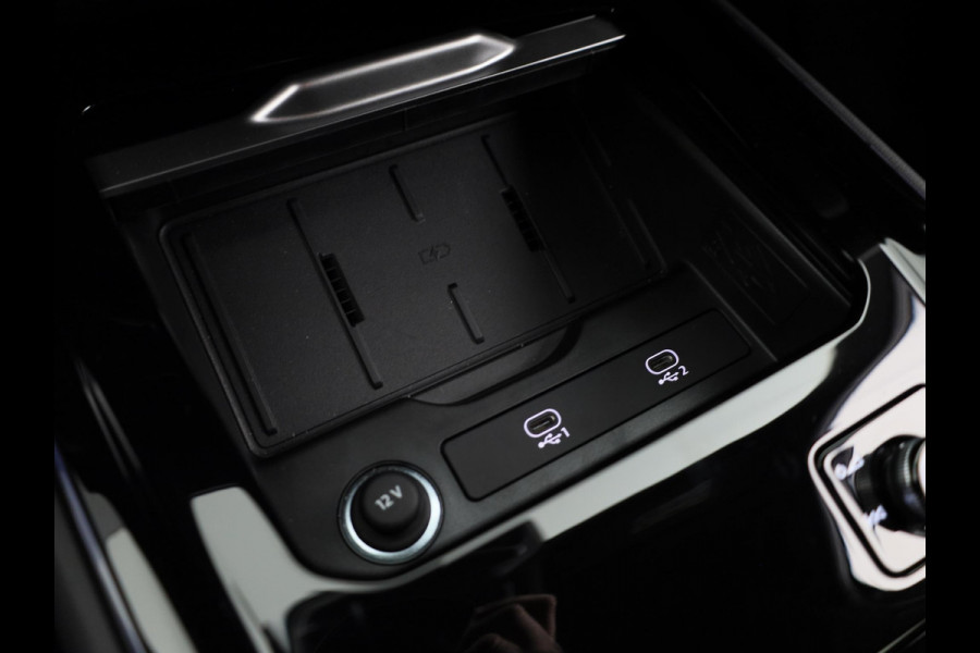 Audi Q3 1.5 200kW e-hybrid S edition 272pk | Techniekpakket plus | Privacy glas | Twin leder bekleding | Laadconcept compact |