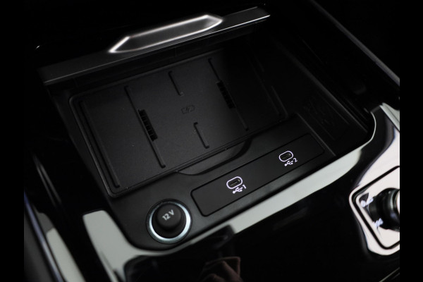 Audi Q3 1.5 200kW e-hybrid S edition 272pk | Techniekpakket plus | Privacy glas | Twin leder bekleding | Laadconcept compact |