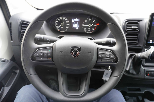 Peugeot Boxer 2.2 BlueHDi 180PK S&S L3H2 3.5t Zwaar Automaat nr. V039 | Airco | Cruise | Navi | Camera