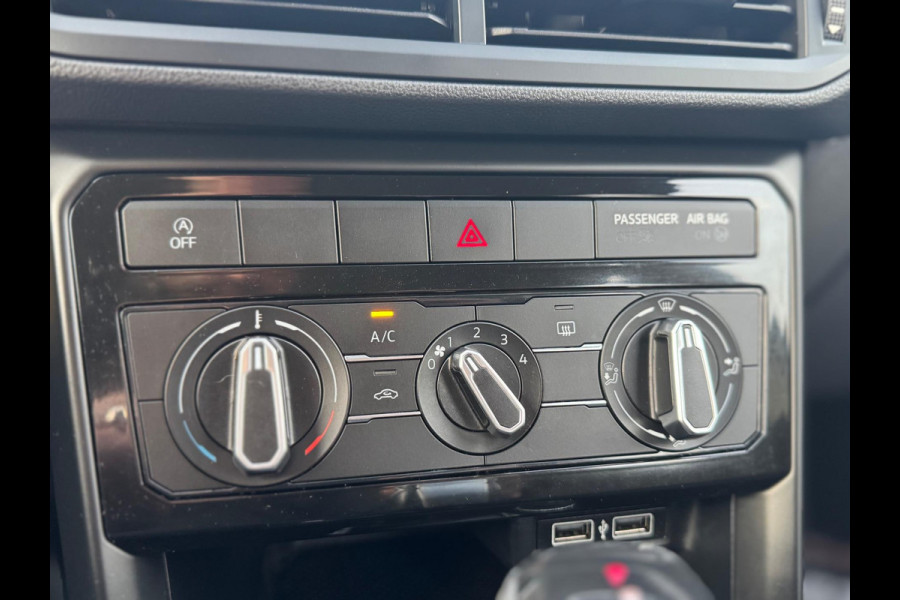 Volkswagen T-Cross 1.0 TSI Life DSG Navigatie APPLE Carplay Led ACC