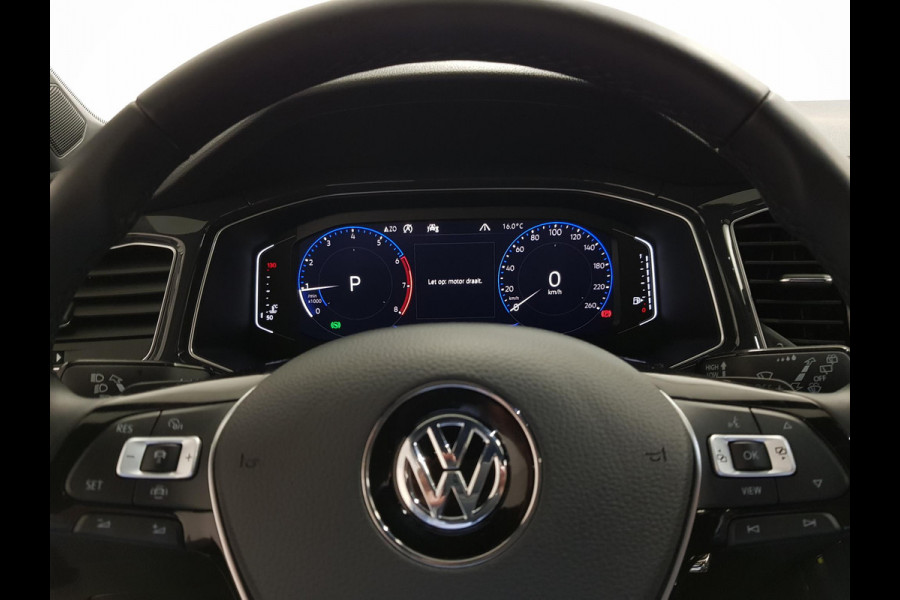 Volkswagen T-Roc 1.5 TSI Sport R-Line | Navigatie | Virtual Cockpit | Climate Control | DAB | Electrische Achterklep | 18"LMV | Stoelverwarming