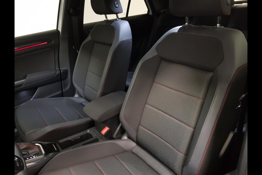 Volkswagen T-Roc 1.5 TSI Sport R-Line | Navigatie | Virtual Cockpit | Climate Control | DAB | Electrische Achterklep | 18"LMV | Stoelverwarming