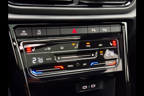 Volkswagen T-Roc 1.5 TSI R-Line Pano/IQ.Light/Keyless/Camera