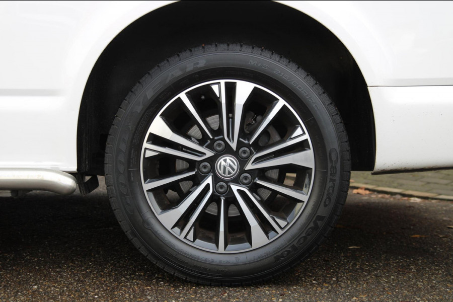 Volkswagen Transporter 2.0 TDI L2H1 AUTOMAAT Bulli / App connect / Adatieve cruise / Trekhaak