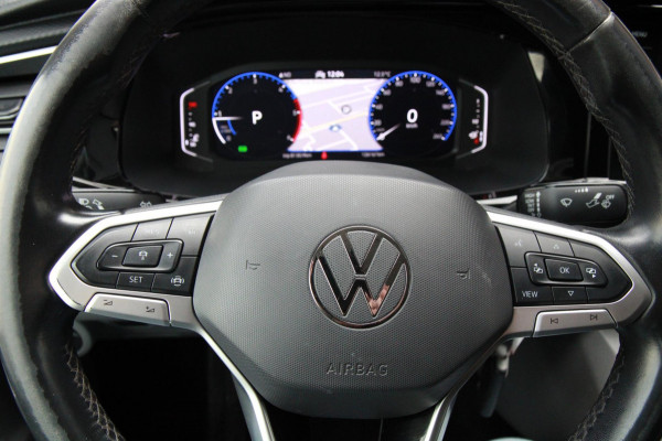 Volkswagen Transporter 2.0 TDI L2H1 AUTOMAAT Bulli / App connect / Adatieve cruise / Trekhaak
