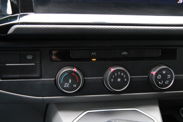Volkswagen Transporter 2.0 TDI L2H1 AUTOMAAT Bulli / App connect / Adatieve cruise / Trekhaak