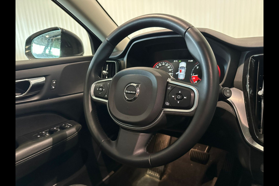 Volvo V60 D3 Aut. Momentum Parkeercamera Navigatie 150pk