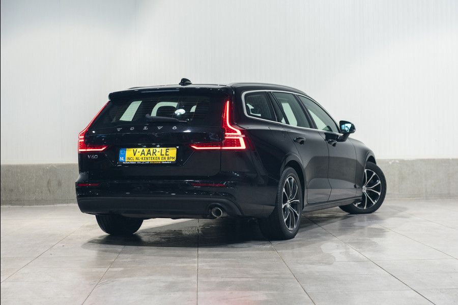 Volvo V60 D3 Aut. Momentum Parkeercamera Navigatie 150pk