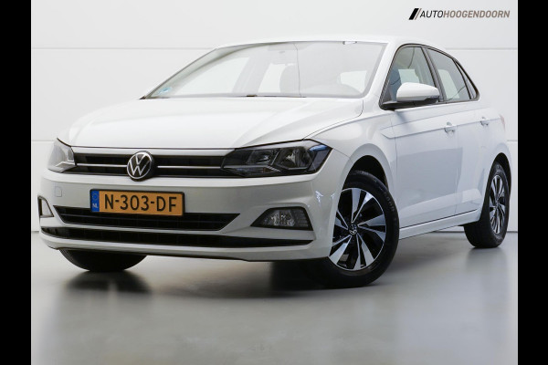 Volkswagen Polo 1.0 TSI Comfortline Sportive (APPLE CARPLAY,LED,SPORTSTOELEN,ADAPTIVE CRUISE,CLIMATE,LM-VELGEN,NIEUWE APK)