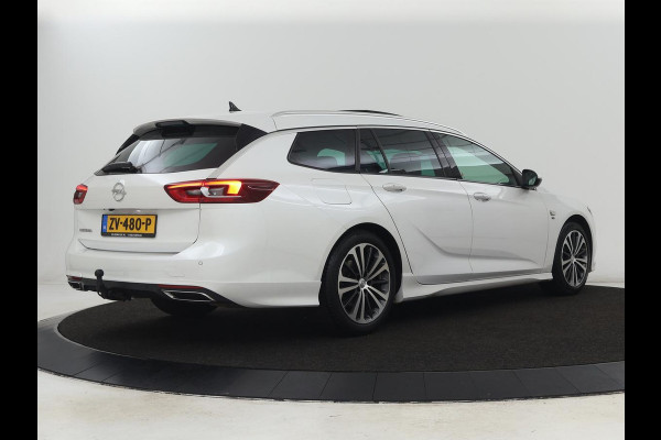 Opel Insignia 1.6 Turbo Executive | OPC Line | Panoramadak | Leder | Trekhaak | Stoelverwarming | Camera | Carplay | Matrix LED | Stuurverwarming | Navigatie | Dodehoek detectie | Climate control