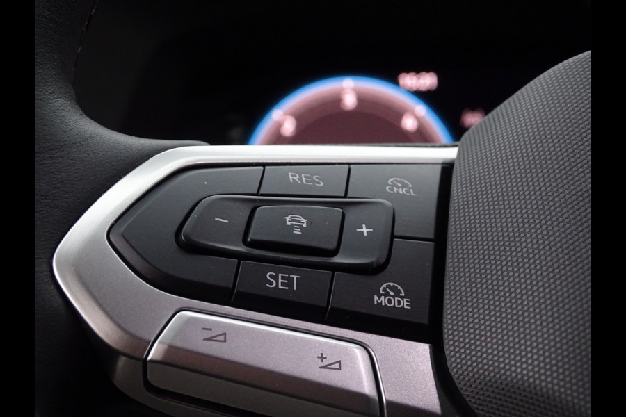 Volkswagen Crafter 2.0 TDI L3H3 Exclusive Highline