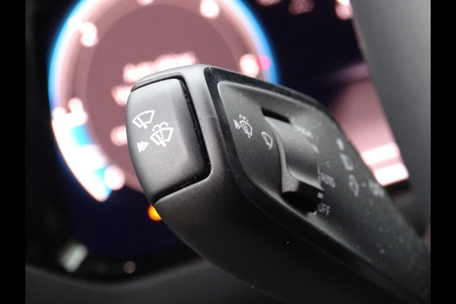 Volkswagen Crafter 2.0 TDI L3H3 Exclusive Highline