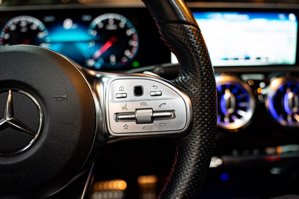 Mercedes-Benz A-Klasse A250 AMG LINE|PANO|AUT|SFEER