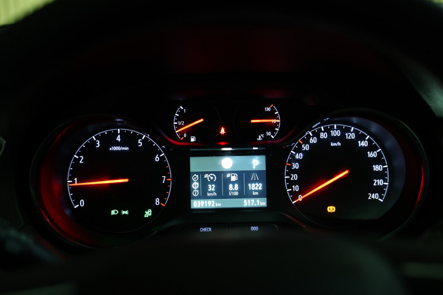 Opel Grandland X 1.2 Turbo Ultimate AUT AVM 39000 km ! STR/STOELVW CARPLAY CAMERA CLIMA '18