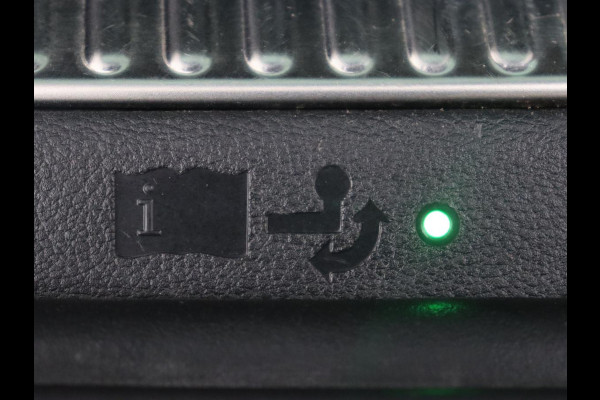 Škoda Superb 1.5 TSI Sportline | Panoramadak | Trekhaak | Stoelverwarming | Alcantara | Adaptive cruise | Camera | Carplay | Matrix LED | Climate control | Parkeerhulp | Sportstoelen