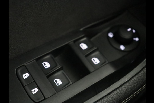 Škoda Superb 1.5 TSI Sportline | Panoramadak | Trekhaak | Stoelverwarming | Alcantara | Adaptive cruise | Camera | Carplay | Matrix LED | Climate control | Parkeerhulp | Sportstoelen