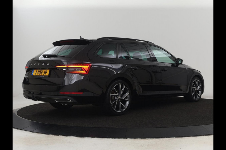 Škoda Superb 1.5 TSI Sportline | Panoramadak | Trekhaak | Stoelverwarming | Alcantara | Adaptive cruise | Camera | Carplay | Matrix LED | Climate control | Parkeerhulp | Sportstoelen