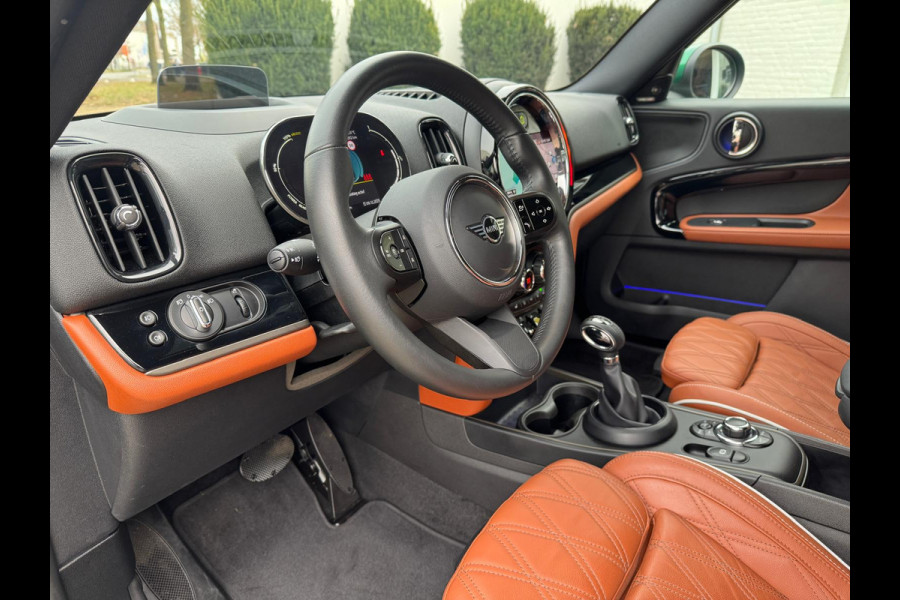 MINI Countryman 2.0 Cooper SE ALL4 Classic Trim Panoramadak Harman/Kardon Head-up Vol opties . Neem contact op en we maken een afspraak!