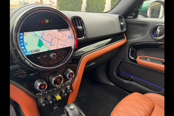 MINI Countryman 2.0 Cooper SE ALL4 Classic Trim Panoramadak Harman/Kardon Head-up Vol opties . Neem contact op en we maken een afspraak!