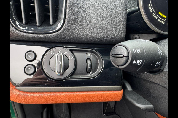 MINI Countryman 2.0 Cooper SE ALL4 Classic Trim Panoramadak Harman/Kardon Head-up Vol opties . Neem contact op en we maken een afspraak!