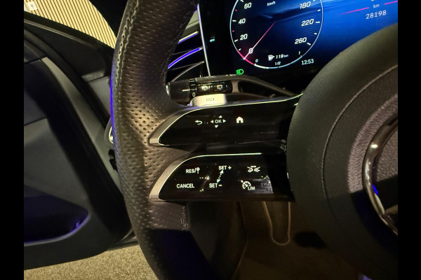 Mercedes-Benz E-Klasse Estate 300e AMG STYLING-PANORAMA-HYPERSCREEN-AIRMATIC-NPR. € 102000-EXTREEM COMPLEET