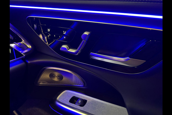 Mercedes-Benz E-Klasse Estate 300e AMG STYLING-PANORAMA-HYPERSCREEN-AIRMATIC-NPR. € 102000-EXTREEM COMPLEET