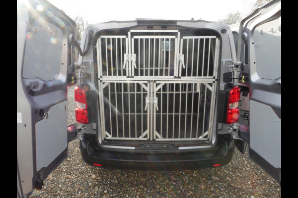 Citroën ë-Jumpy Accu 75 kWh, L2, Airco, SOH accu 94.1%, Inrichting t.b.v. hondenvervoer