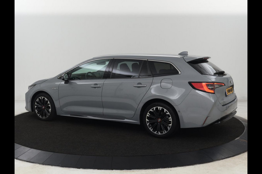 Toyota Corolla 1.8 Hybrid GR-Sport | Stoelverwarming | Carplay | Camera | Sportstoelen | Adaptive cruise | Keyless | Full LED | Park Assist | Climate control | DAB | Digital Cockpit | Getint glas