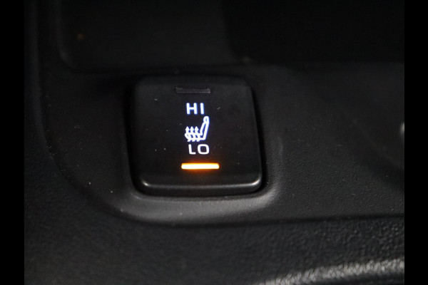 Toyota Corolla 1.8 Hybrid GR-Sport | Stoelverwarming | Carplay | Camera | Sportstoelen | Adaptive cruise | Keyless | Full LED | Park Assist | Climate control | DAB | Digital Cockpit | Getint glas