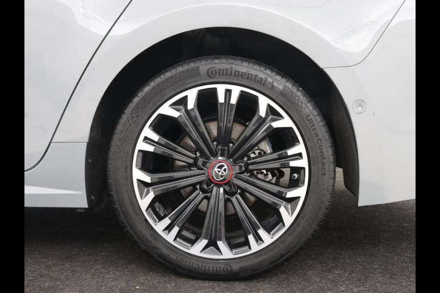 Toyota Corolla 1.8 Hybrid GR-Sport | Stoelverwarming | Carplay | Camera | Sportstoelen | Adaptive cruise | Keyless | Full LED | Park Assist | Climate control | DAB | Digital Cockpit | Getint glas