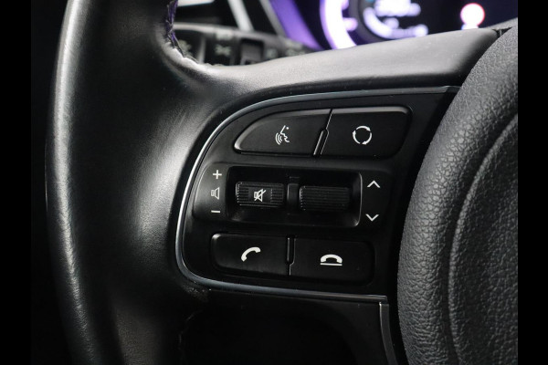 Kia Niro 1.6 GDi Hybrid DynamicLine | Half leder | Adaptive cruise | Carplay | Camera | Navigatie | Climate control | Parkeerhulp | Bluetooth