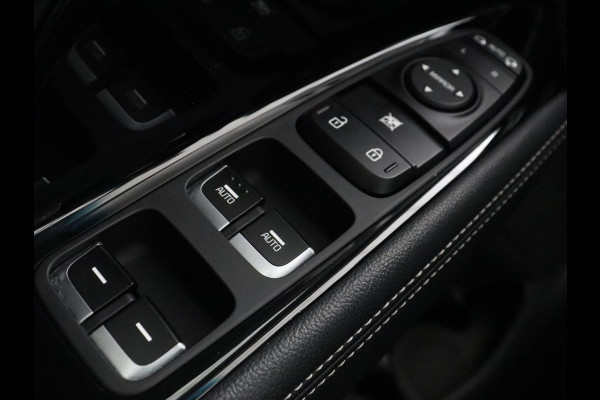 Kia Niro 1.6 GDi Hybrid DynamicLine | Half leder | Adaptive cruise | Carplay | Camera | Navigatie | Climate control | Parkeerhulp | Bluetooth