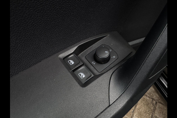 Seat Ibiza 1.0 TSI FR Business Intense CRUISE CONTROL / PDC / STOELVERWARMING / ECC / LMV / NAVI / BLUETOOTH