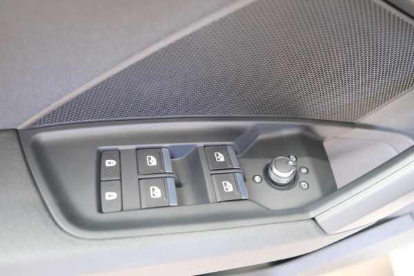 Audi A3 Sportback 30 TFSI Pro Line - N.A.P. Airco, Cruise, Navi, PDC.