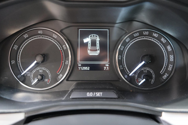 Škoda Kamiq 1.0 TSI Sport Business - N.A.P. Airco, Cruise, PDC.