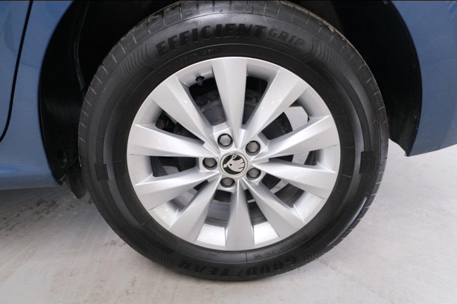 Škoda Kamiq 1.0 TSI Sport Business - N.A.P. Airco, Cruise, PDC.