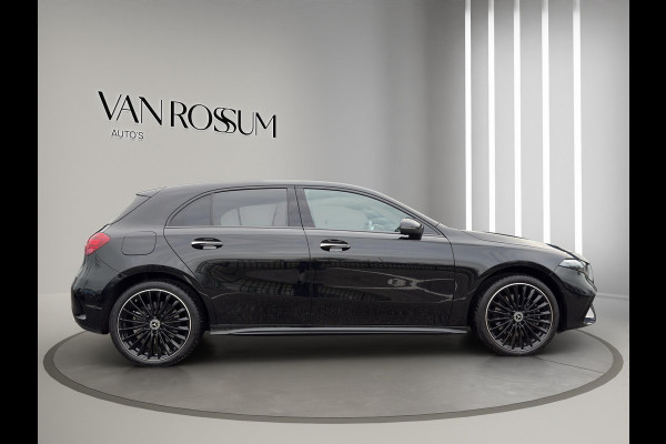 Mercedes-Benz A-Klasse 250 e AMG Line Panoramadak | 19"Velg | Sfeer | Elektrisch Stoel(en) met geheugen | Camera |