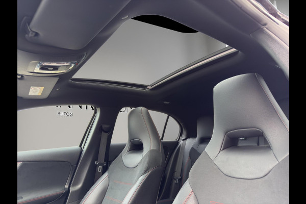 Mercedes-Benz A-Klasse 250 e AMG Line Panoramadak | 19"Velg | Sfeer | Elektrisch Stoel(en) met geheugen | Camera |