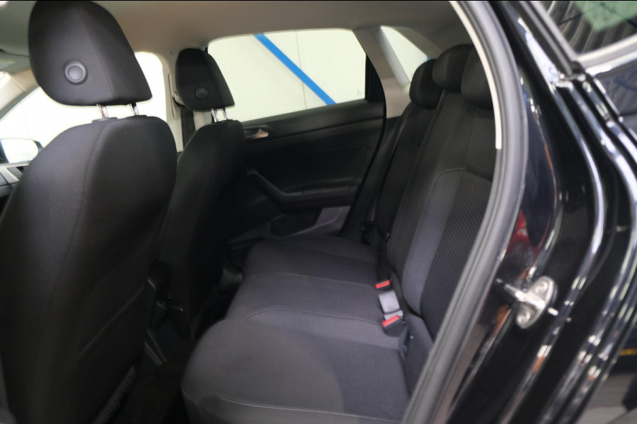 Volkswagen Polo 1.0 TSI R-Line Edition - N.A.P. Airco, Cruise, Navi, PDC, Trekhaak.
