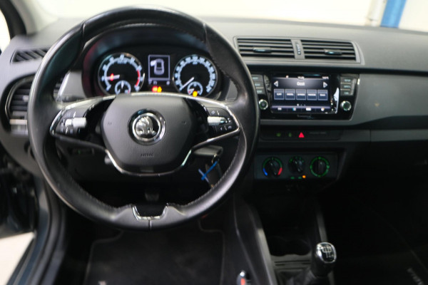 Škoda Fabia 1.0 TSI Ambition - Airco, Cruise, PDC, Trekhaak.
