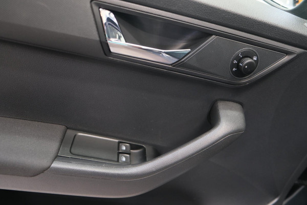 Škoda Fabia 1.0 TSI Ambition - Airco, Cruise, PDC, Trekhaak.