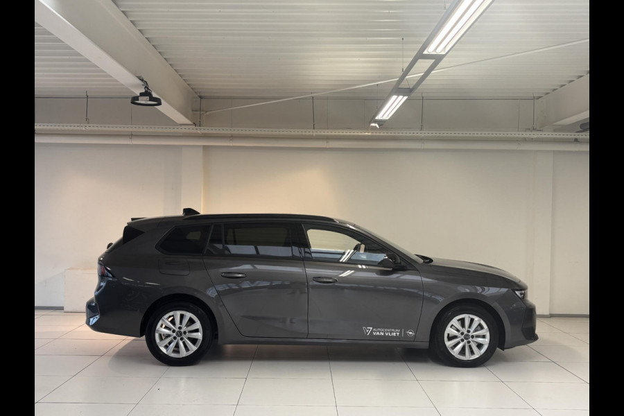 Opel Astra Sports Tourer 1.2 Turbo Business Edition Automaat | AGR | Stoelverwarming | Stuurverwarming | Navigatie | Achteruitrijcamera