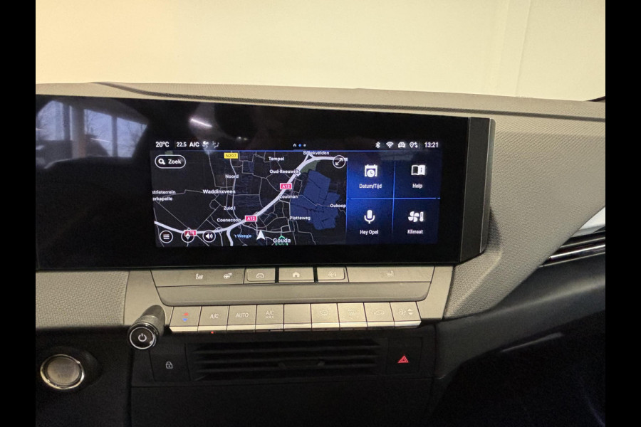 Opel Astra Sports Tourer 1.2 Turbo Business Edition Automaat | AGR | Stoelverwarming | Stuurverwarming | Navigatie | Achteruitrijcamera