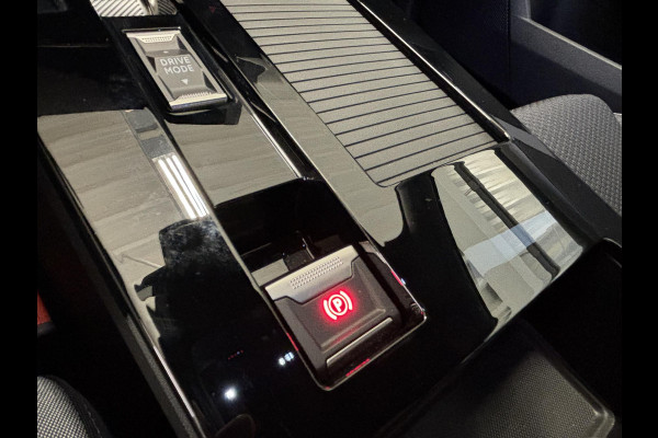 Opel Astra Sports Tourer 1.2 Turbo Business Edition Automaat | AGR | Stoelverwarming | Stuurverwarming | Navigatie | Achteruitrijcamera