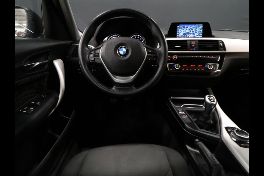 BMW 1-serie 116i Corporate Lease Executive [NAVIGATIE, CRUISE CONTROL, PDC ACHTER, BLUETOOTH, LED VERLICHTING, CLIMATE CONTROL, NIEUWSTAAT]