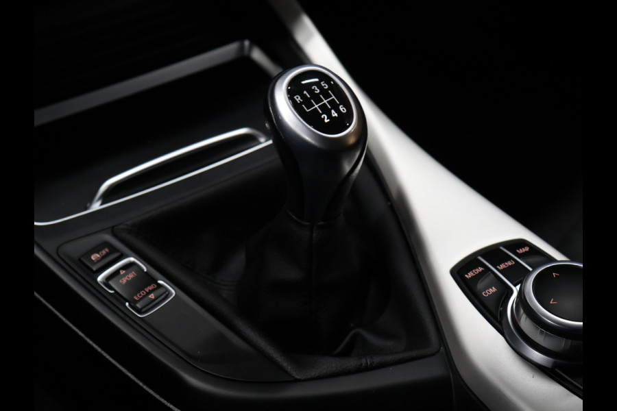 BMW 1-serie 116i Corporate Lease Executive [NAVIGATIE, CRUISE CONTROL, PDC ACHTER, BLUETOOTH, LED VERLICHTING, CLIMATE CONTROL, NIEUWSTAAT]