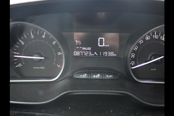Peugeot 208 1.2 PureTech Blue Lion | NAVIGATIE | DEALER ONDERHOUDEN |